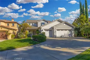 27015 Lemon Grass, Murrieta, CA 92562 - Photo 2