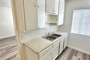 6400 Camellia, Los Angeles, CA 91606 - Photo 4