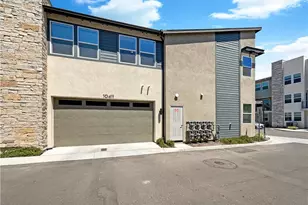 10411 Walden Wy, Mira Mesa, CA 92126 - Photo 2