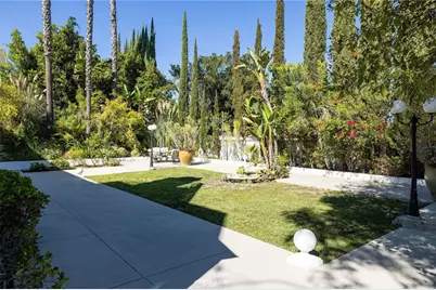 25901 Nellie Gail, Laguna Hills, CA 92653 - Photo 22