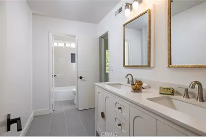 25901 Nellie Gail, Laguna Hills, CA 92653 - Photo 18