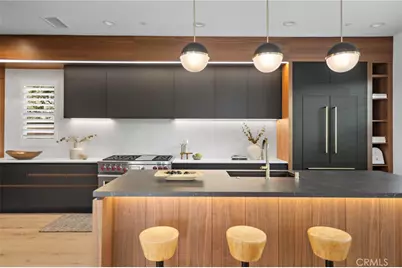 51 Fenway, Irvine, CA 92620 - Photo 2