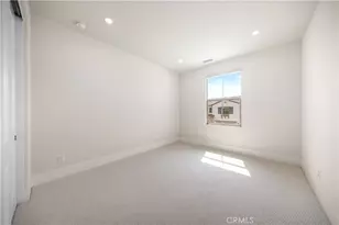 122 Mossvine, Irvine, CA 92618 - Photo 34