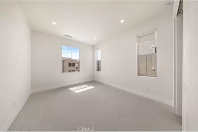 122 Mossvine, Irvine, CA 92618 - Photo 36