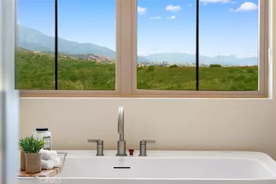 122 Mossvine, Irvine, CA 92618 - Photo 30