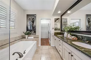 35 Twin Gables, Irvine, CA 92620 - Photo 16