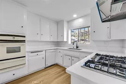 1004 E Saga Street, Glendora, CA 91741 - Photo 16