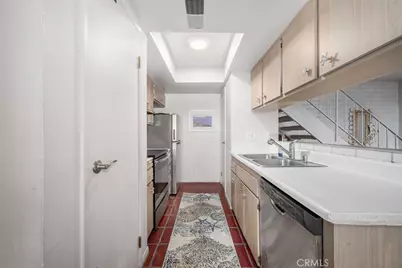 16393 Del Oro #123, Huntington Beach, CA 92649 - Photo 8