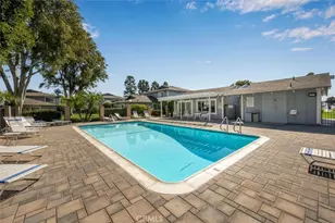 16393 Del Oro, Huntington Beach, CA 92649 - Photo 22