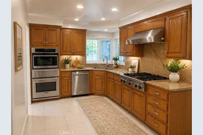 918 N Cleveland Street, Orange, CA 92867 - Photo 2
