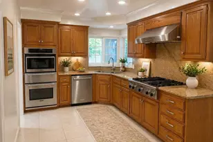 918 N Cleveland St, Orange, CA 92867 - Photo 2