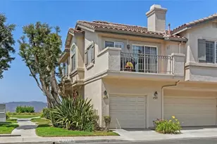 7839 E Viewrim, Anaheim Hills, CA 92808 - Photo 2