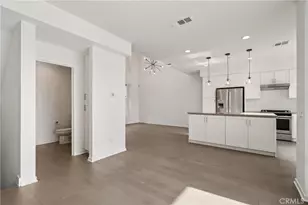 170 Fable, Irvine, CA 92618 - Photo 16