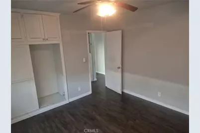 8237 Rosecrans, Paramount, CA 90723 - Photo 10