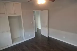 8237 Rosecrans, Paramount, CA 90723 - Photo 10