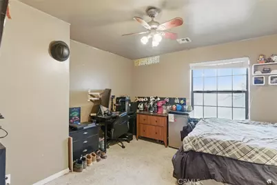 24980 Sunset Way, Tehachapi, CA 93561 - Photo 34