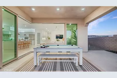 29437 Via Diamante, Valencia, CA 91354 - Photo 10