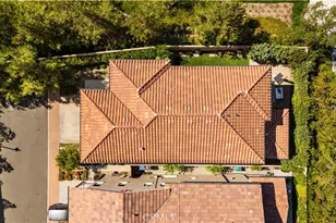 100 Viano, Irvine, CA 92602 - Photo 46