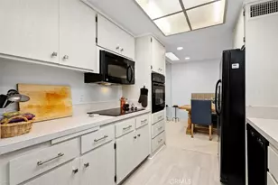 207 Avenida Majorca, Laguna Woods, CA 92637 - Photo 14