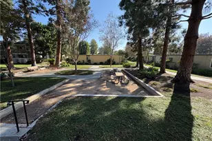 207 Avenida Majorca, Laguna Woods, CA 92637 - Photo 4