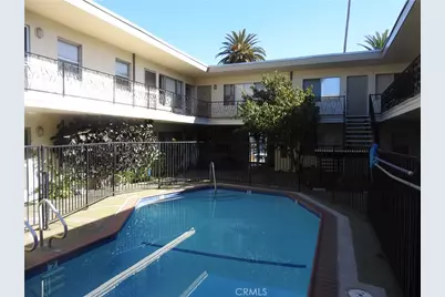 409 S Manhattan, Los Angeles, CA 90020 - Photo 4