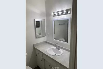 409 S Manhattan, Los Angeles, CA 90020 - Photo 14