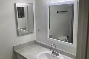 409 S Manhattan, Los Angeles, CA 90020 - Photo 14