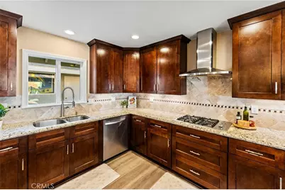 25571 Vesuvia, Mission Viejo, CA 92691 - Photo 16