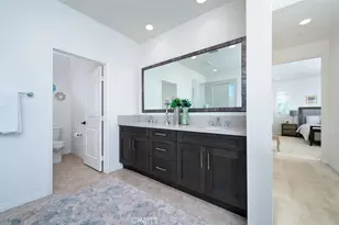 126 Brambles, Irvine, CA 92618 - Photo 32