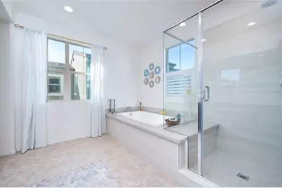 126 Brambles, Irvine, CA 92618 - Photo 34