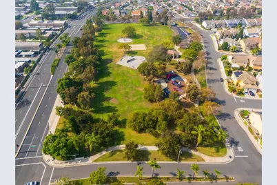 4671 Myra, Cypress, CA 90630 - Photo 32