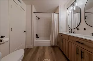 135 Morristown, Costa Mesa, CA 92626 - Photo 16