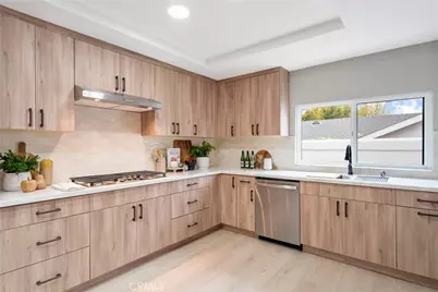 25981 Cordillera, Mission Viejo, CA 92691 - Photo 8