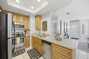 21 Silktassel, Rancho Santa Margarita, CA 92688 - Photo 4