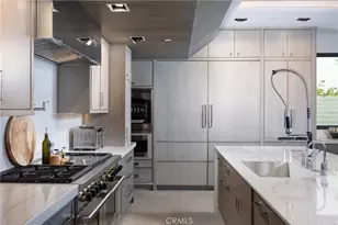 660 Harbor Island Dr, Newport Beach, CA 92660 - Photo 6