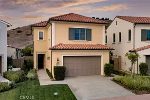 343 Paradiso, Irvine, CA 92602 - Photo 1