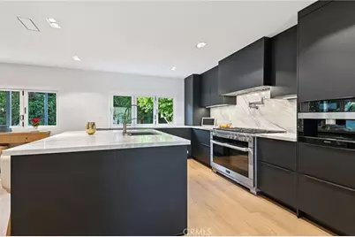 14641 Alder, Tustin, CA 92780 - Photo 20