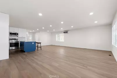 16222 Monterey Lane #379, Huntington Beach, CA 92649 - Photo 8