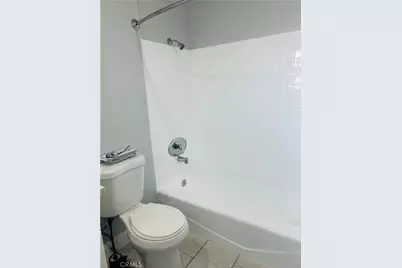 7304 Balboa Boulevard #C, Van Nuys, CA 91406 - Photo 24