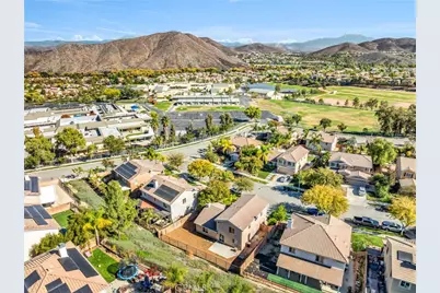 31955 Botany Court, Lake Elsinore, CA 92532 - Photo 6