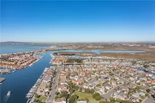 16351 Spartan Cir, Huntington Beach, CA 92649 - Photo 4