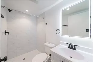 5652 La Mirada Ave, Los Angeles, CA 90038 - Photo 12