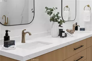 20942 Queens Park, Huntington Beach, CA 92646 - Photo 24