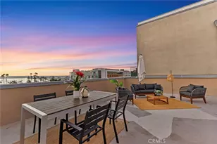 941 W Hawthorn, San Diego, CA 92101 - Photo 1