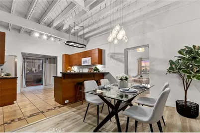 941 W Hawthorn #9, San Diego, CA 92101 - Photo 2