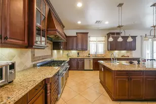 22407 Leisure, Corona, CA 92883 - Photo 10