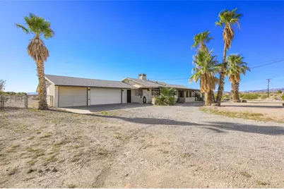 150752 Capistrano, Big River, CA 92242 - Photo 10