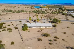 150752 Capistrano, Big River, CA 92242 - Photo 4