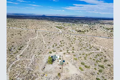 30002 263rd, Llano, CA 93544 - Photo 24
