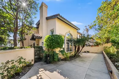 28 Tierra Montanosa, Rancho Santa Margarita, CA 92688 - Photo 2